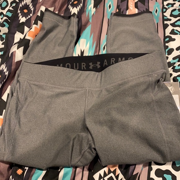 Under Armour Pants - NWT Under Armour Workout Leggings